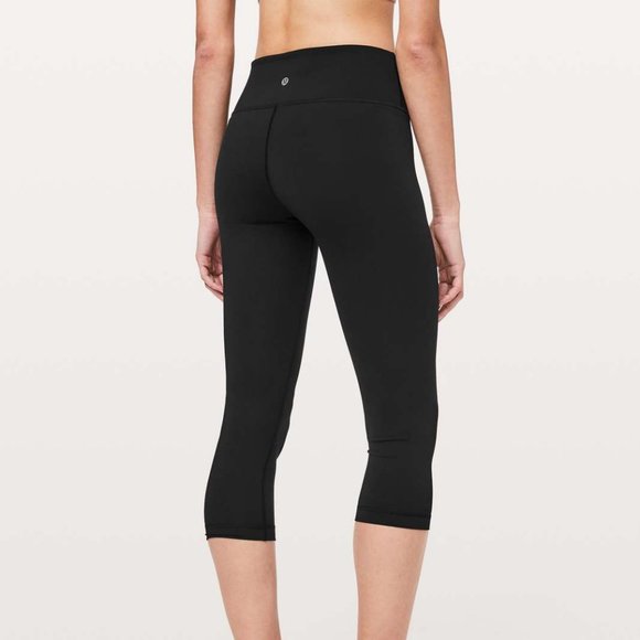 lululemon athletica Pants - Lululemon Wunder Under Crop